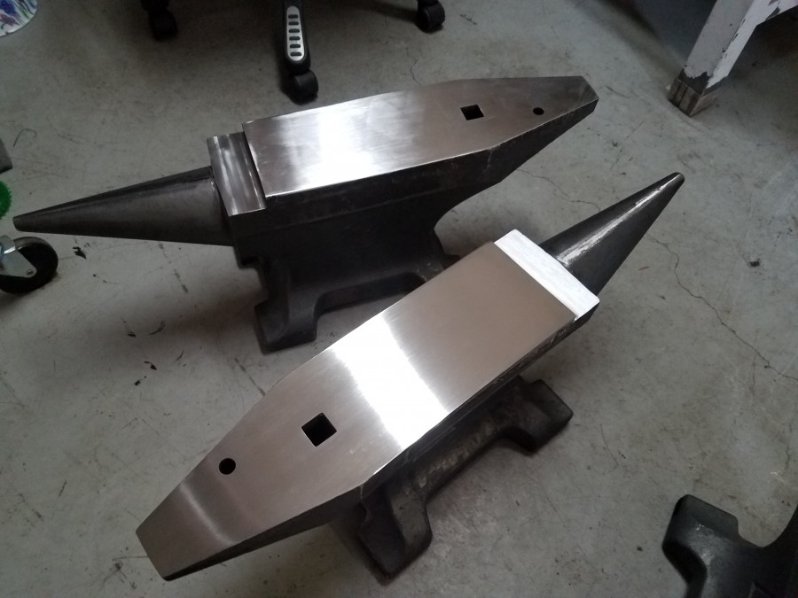 Rhino Blacksmith anvils 140lb baby, 240lb papa